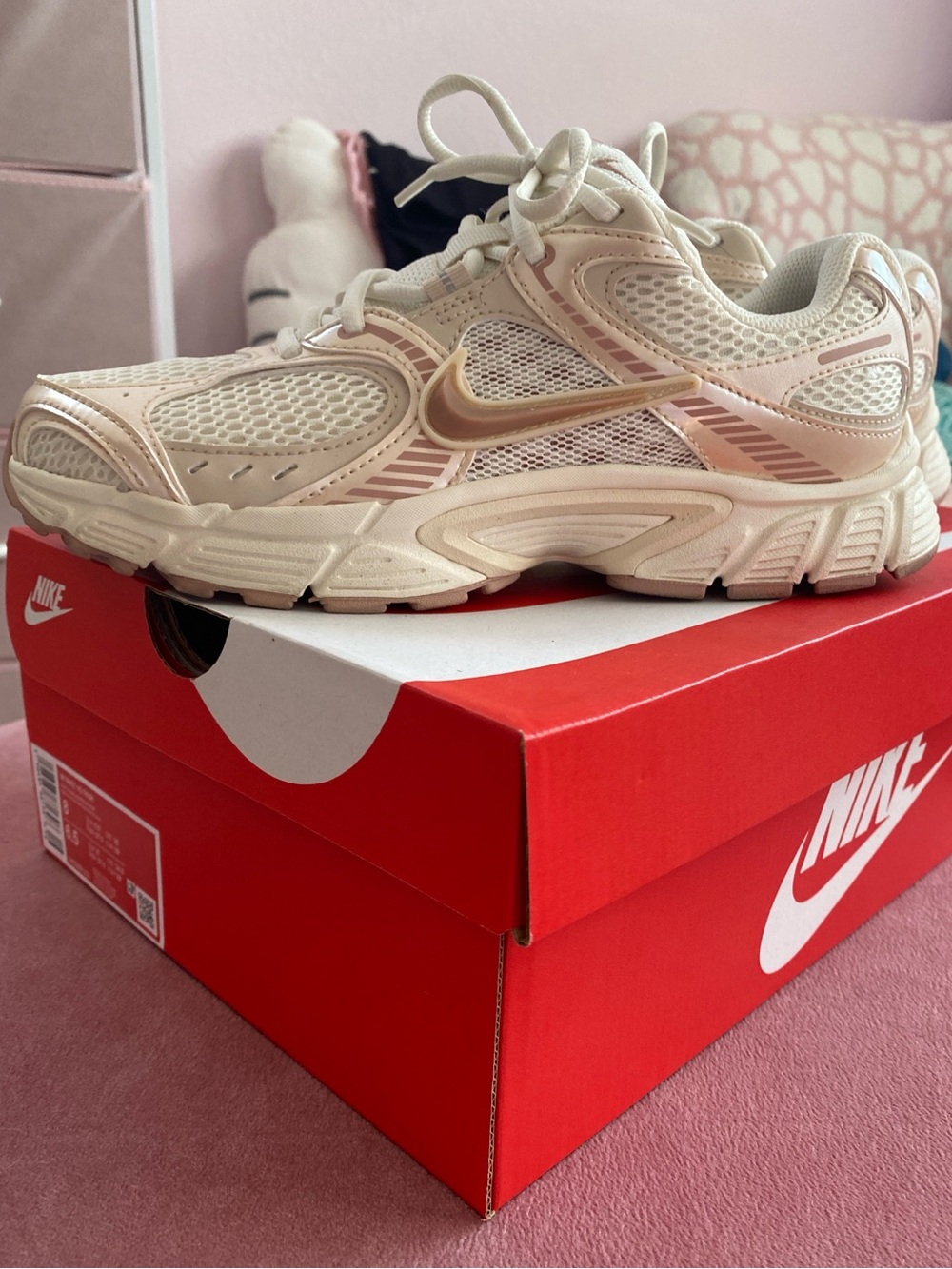 Nike V5 RNR Soft Pearl/Particle Pink